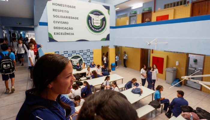 Aprovados por pais e alunos, colégios cívico-militares mudam realidade de comunidades do Paraná