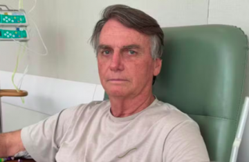 Bolsonaro tem previsão de alta para os próximos dias, diz boletim médico