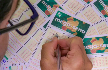 Ninguém acerta os números da Mega-Sena e prêmio vai para R$ 55 milhões