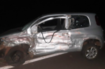 Três Barras do Paraná - Três Carros Batem na PR-484