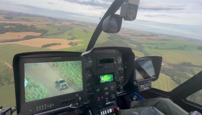 Com apoio de helicóptero, Polícia Militar apreende 700 quilos de maconha no Oeste