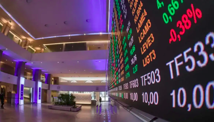 Bolsa atinge menor nível em três meses com receio de ofensiva de Trump