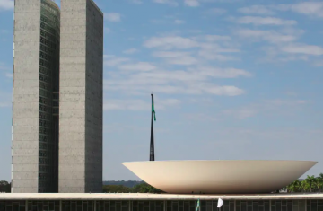 Motta reúne-se na terça com líderes para definir pauta de votações