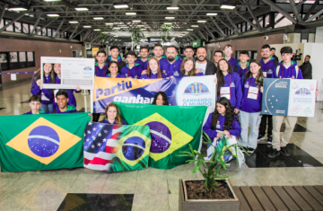 Inédito: 50 alunos de Colégios Agrícolas do Paraná embarcam para os EUA