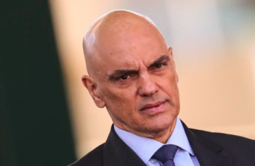 Em evento no Rio, Moraes diz que Brasil tem histórico de golpismo