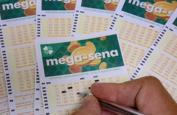 Mega-Sena sorteia prêmio de R$ 100 milhões nesta sexta-feira