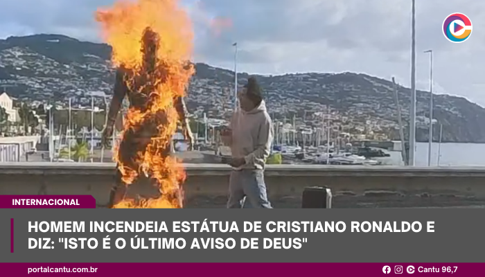 Homem incendeia estátua de Cristiano Ronaldo e diz: "Isto é o último aviso de Deus"