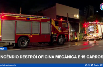 Incêndio destrói oficina mecânica e 15 carros