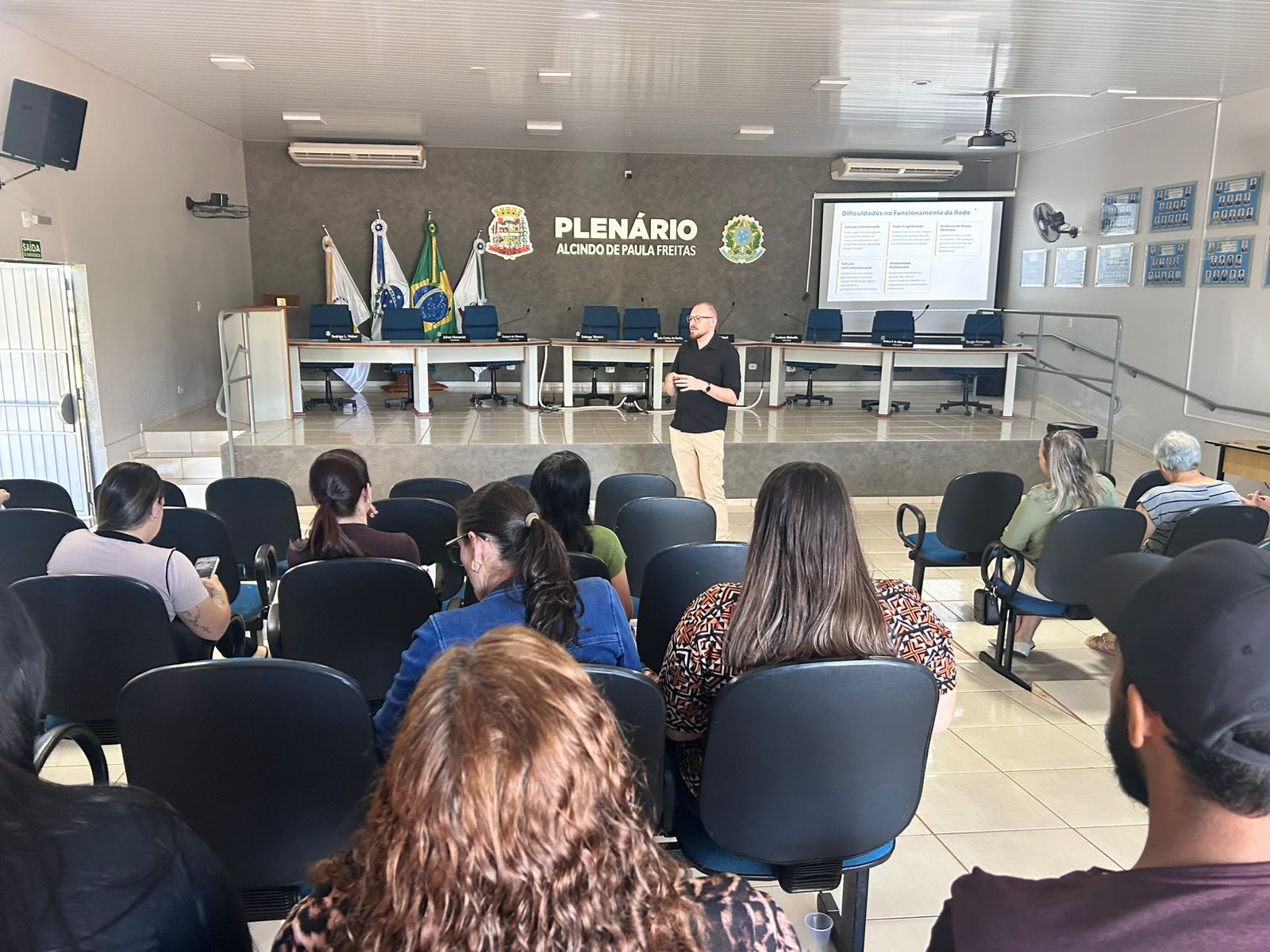 Campo Bonito - Governo Municipal promoveu qualificação para os proficionais da Rede de Atenção e Proteção Social 