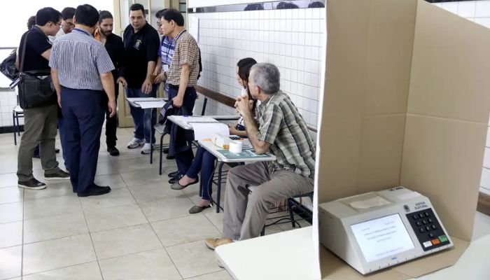 Justiça Eleitoral começa a convocar mesários para eleições de outubro