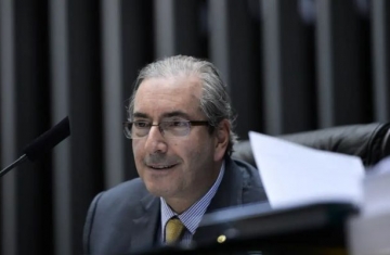 STF bloqueia R$ 6 milhões de Eduardo Cunha por indicação de emendas