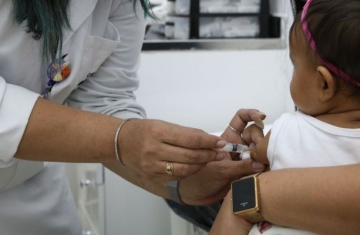 Unicef: 13,5 milhões de crianças não recebem vacina no 1° ano de vida