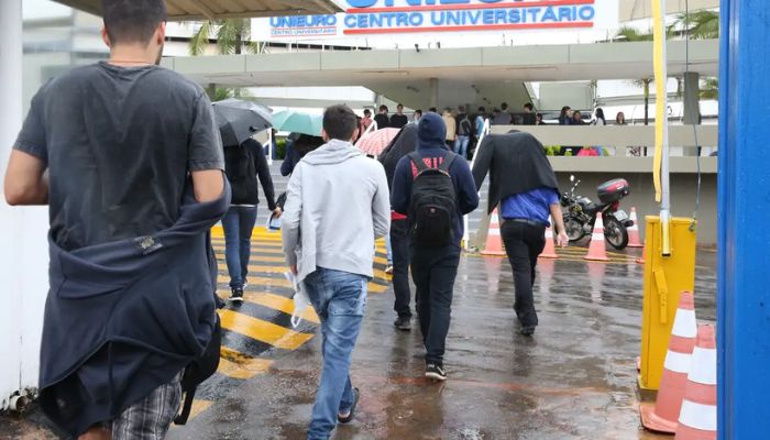 © Antonio Cruz/ Agência Brasil Inscrições para edição do segundo semestre do Fies 2026 terminam hoje