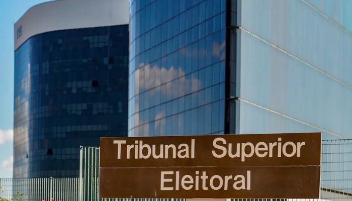 Eleições: TSE assina acordo com big techs para combater desinformação