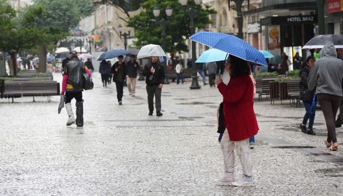 Frente fria traz chuva para o Paraná nessa semana, prevê Simepar