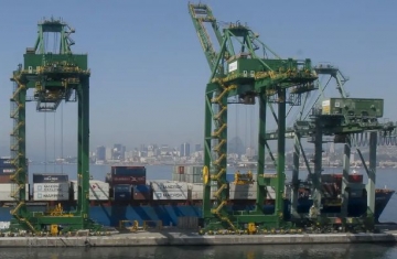 Tarifa dos EUA terá efeito limitado sobre etanol brasileiro