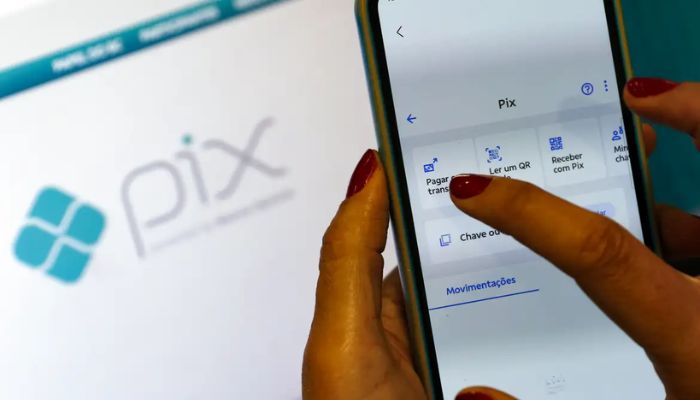 FMI elogia Pix e cobra autonomia financeira do Banco Central