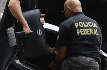 PF investiga senador Weverton Rocha por suspeita de desvios no INSS