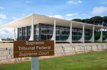 STF suspende julgamento de lei que proíbe jogos de azar