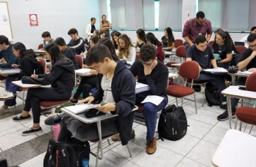 Alunos do Prouni podem solicitar bolsa permanência de R$ 700 por mês