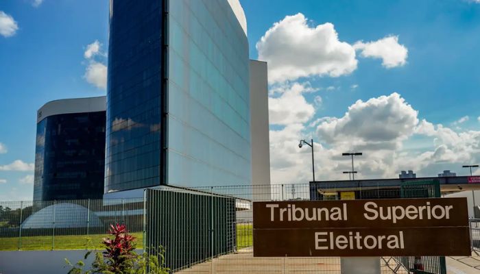 TSE se reúne nesta quinta em busca de consenso sobre IA nas eleições