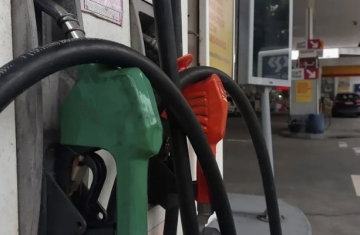 Segunda maior refinaria do país reduz preço da gasolina em 11,3%