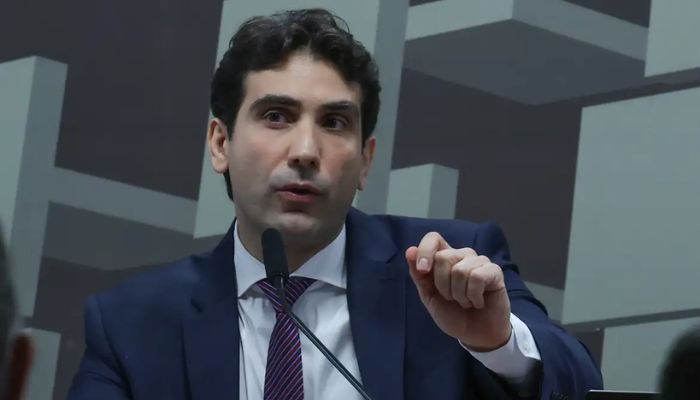 © Lula Marques/Agência Brasil Galípolo critica empresas que pressionam para usar FGC