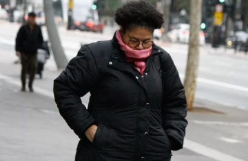 Até quando vai o calor? Frente fria avança na quinta pelo Sul; ar frio ganha força no fim de semana no Sudeste