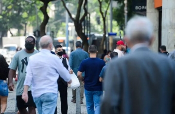 Para 81% dos brasileiros, é fundamental que candidato acredite em Deus