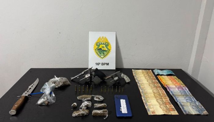 (Foto: Divulgação/16º BPM) Pinhão - ROTAM apreende drogas, armas e munições durante abordagem