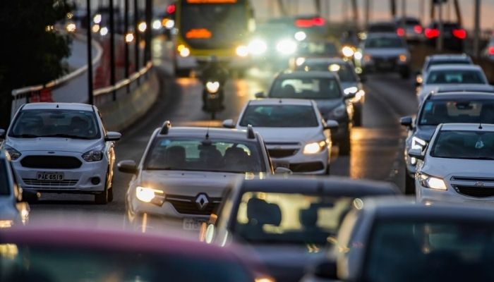 © Rafa Neddermeyer/Agência Brasil Participantes do Mais Motoristas têm até 3/9 para enviar documentos