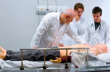 Medicina Campo Real supera a média regional no Teste de Progresso