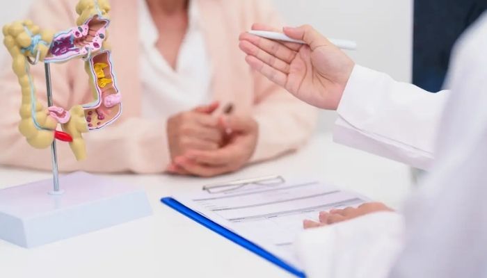 Pacientes com câncer colorretal têm medicamento aprovado pela Anvisa