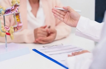 Pacientes com câncer colorretal têm medicamento aprovado pela Anvisa