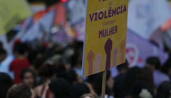 Violência contra a mulher: 7,5 mil agentes serão capacitados