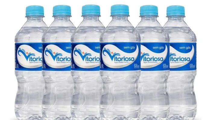 Anvisa interdita água mineral da marca Vitoriosa por conter coliformes