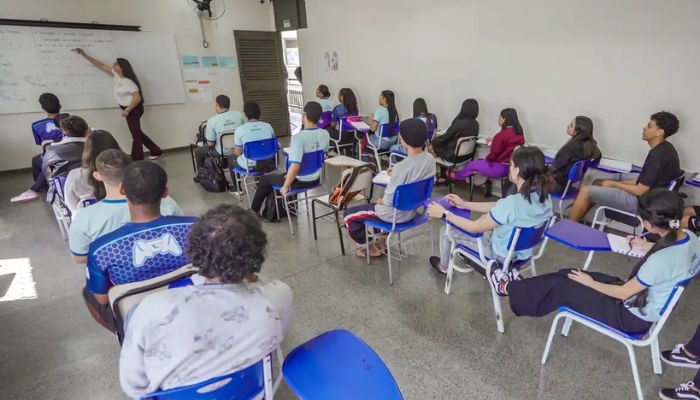 Pisa: Brasil reduz diferença para países ricos no desempenho escolar