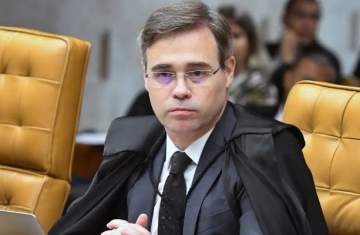 Mendonça cita risco às investigações com dados de celular de Vorcaro