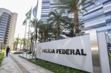 PF envia a Gilmar e Zanin íntegra de material do celular de Vorcaro