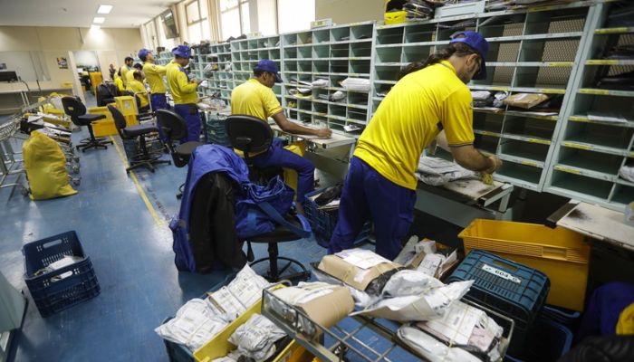 © Joédson Alves/Agência Brasil Greve nos Correios: TST determina manutenção de 80% do efetivo