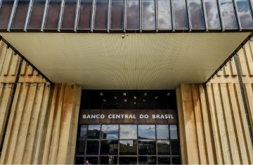 BC reduz juros básicos para 13,75% ao ano