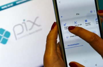 Pix terá novas regras para fraudes, cobrança híbrida e contas-salário