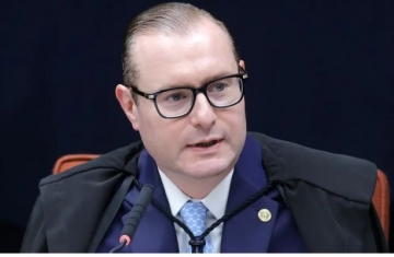 Zanin nega liminar para obrigar Senado a instalar CPI sobre Master