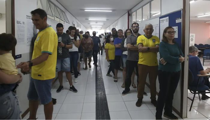 Prazo para propaganda eleitoral paga na imprensa termina nesta sexta