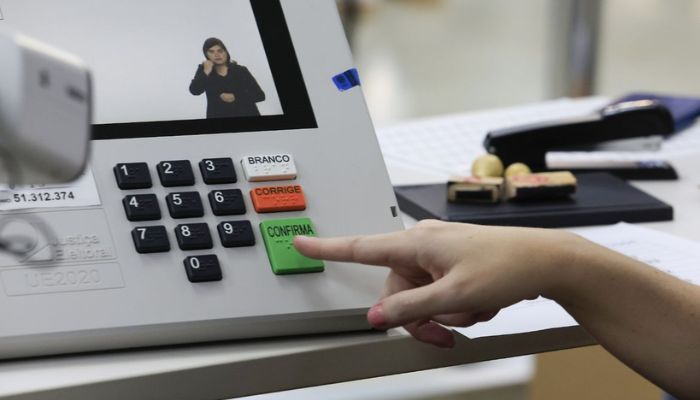 Eleitor que faltou ao primeiro turno pode votar no segundo