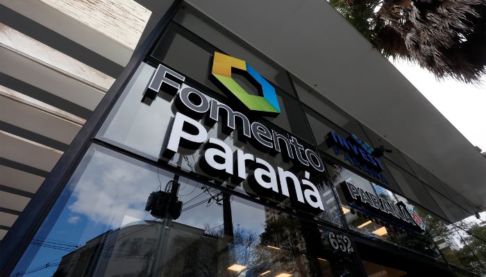 Credenciamento da Fomento Paraná permite que municípios subsidiem juros de microcrédito