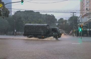 Inmet alerta para grande perigo de tempestade no Sul do país
