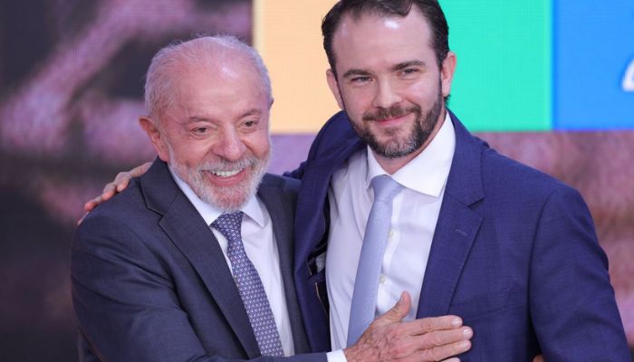 Governo anuncia perdão de dívidas e pacote de estímulo para MEIs