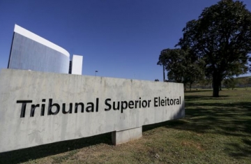 Kassio reúne campanhas de Lula e Flávio e alerta para alta de ações