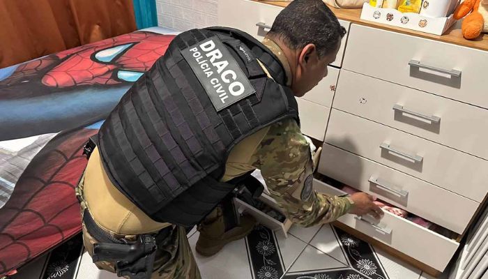 Megaoperação da PCPR cumpre 215 mandados contra organização criminosa em 3 estados